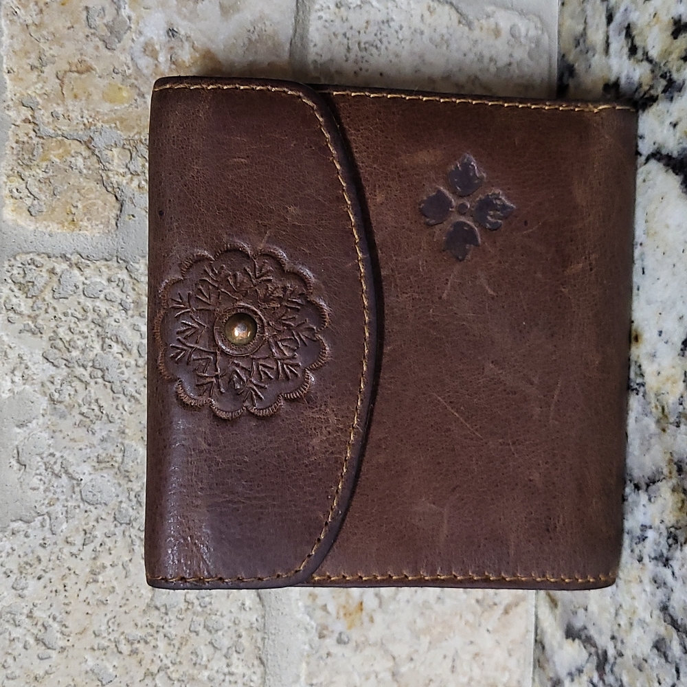 💥 Patricia Nash Reiti Wallet